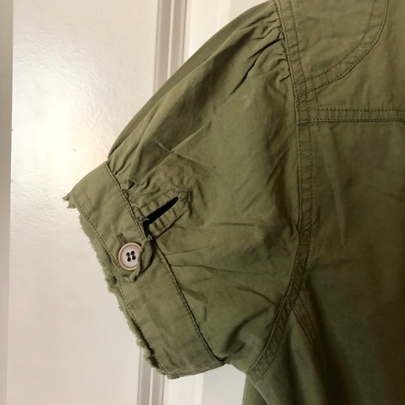 Adorable Mix Nouveau New York Dress - Picture 8 of 8